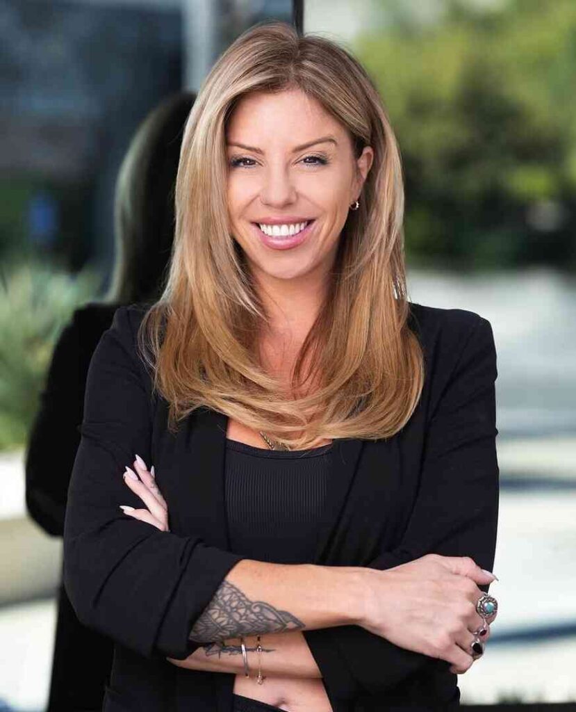 Dana Cash — Hair Stylist & Educator at Rové Hair Salon, Delray Beach